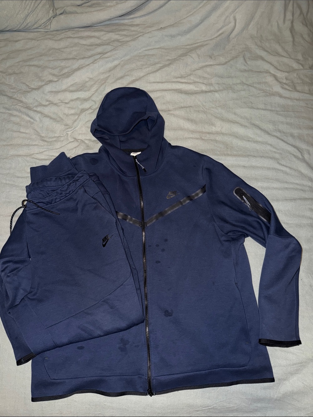Nike Men’s Tech Fleece Dark Navy Full-Zip tracksuit